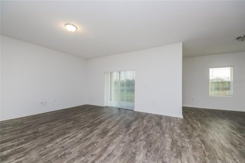 Casa en alquiler en Haines City, Florida, 3 dormitorios, 157.56 m2 № 1866223 - foto 7