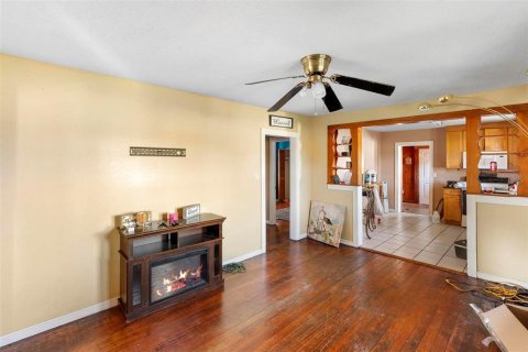 House in Bushnell, Florida 2 bedrooms, 69.86 sq.m. № 1527044 - photo 15