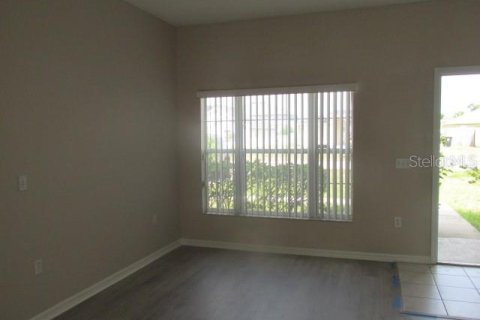 Casa en alquiler en Kissimmee, Florida, 4 dormitorios, 160.81 m2 № 1755322 - foto 2