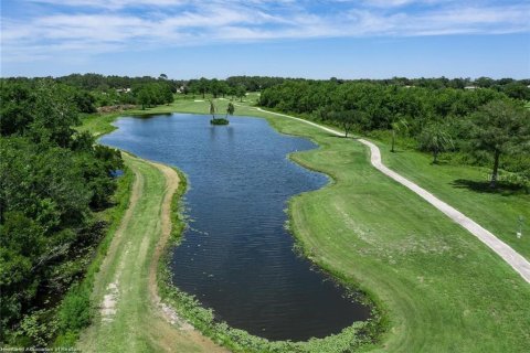 Commercial property in Lake Placid, Florida 278.71 sq.m. № 1773970 - photo 9