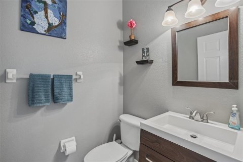 Adosado en venta en Zephyrhills, Florida, 3 dormitorios, 166.95 m2 № 2200526 - foto 28