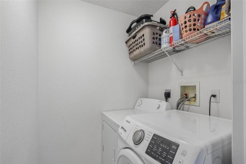 Adosado en venta en Zephyrhills, Florida, 3 dormitorios, 166.95 m2 № 2200526 - foto 26