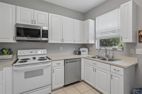 Adosado en venta en Zephyrhills, Florida, 3 dormitorios, 166.95 m2 № 2200526 - foto 13