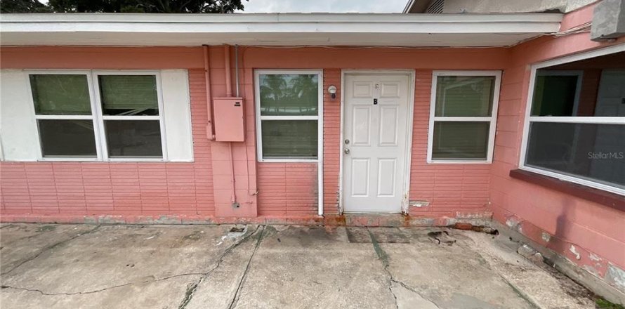 Condo à Holiday, Floride, 1 chambre  № 2107462