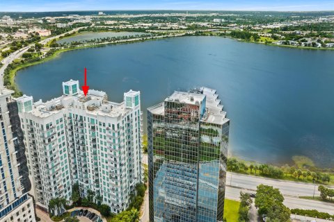 Condo in West Palm Beach, Florida, 1 bedroom  № 2081445 - photo 28