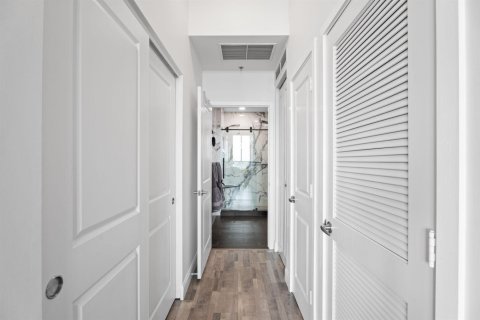 Condo in West Palm Beach, Florida, 1 bedroom  № 2081445 - photo 21