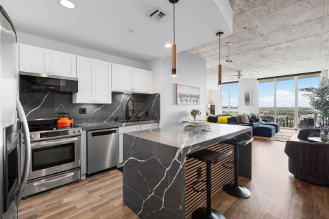 Condo in West Palm Beach, Florida, 1 bedroom № 2081445