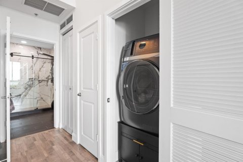 Condo in West Palm Beach, Florida, 1 bedroom  № 2081445 - photo 20