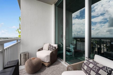 Condo in West Palm Beach, Florida, 1 bedroom  № 2081445 - photo 4