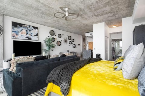 Condo in West Palm Beach, Florida, 1 bedroom  № 2081445 - photo 17