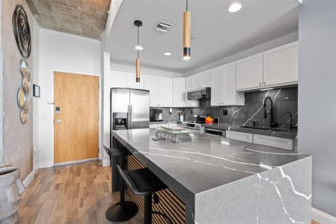 Condo in West Palm Beach, Florida, 1 bedroom  № 2081445 - photo 15