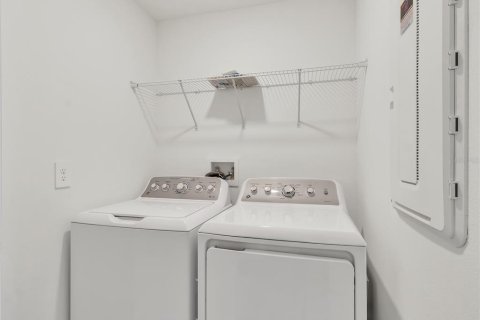 Touwnhouse à louer à Palmetto, Floride: 3 chambres, 154.78 m2 № 2101633 - photo 21