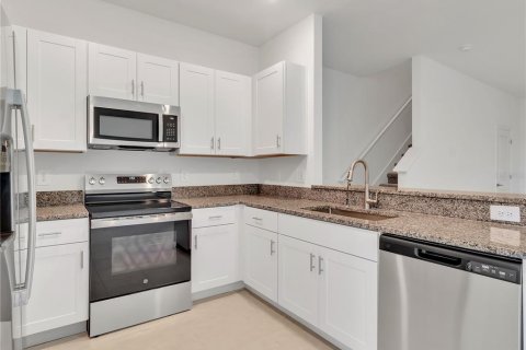 Touwnhouse à louer à Palmetto, Floride: 3 chambres, 154.78 m2 № 2101633 - photo 7