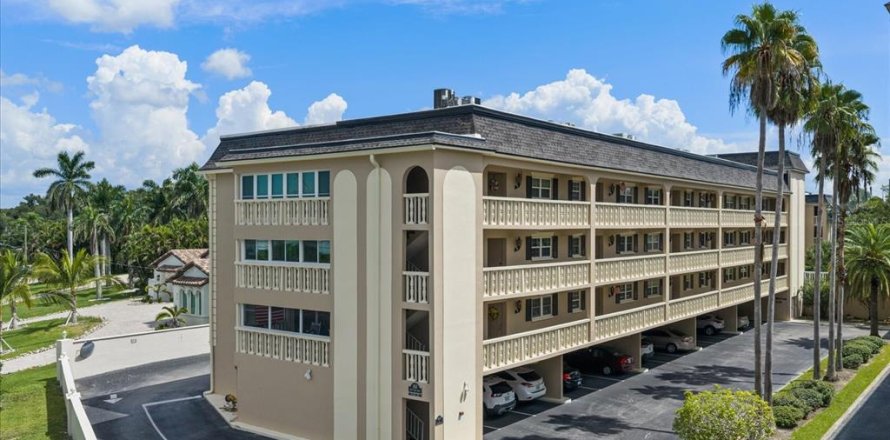Condo à Belleair Bluffs, Floride, 2 chambres № 2399458