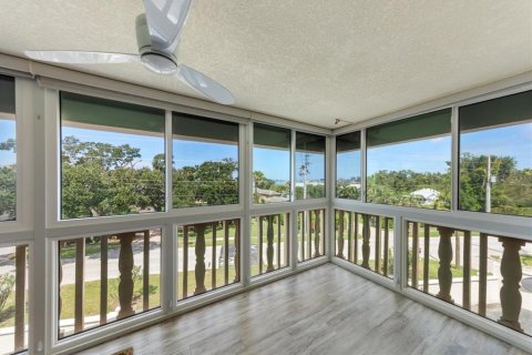 Copropriété à vendre à Belleair Bluffs, Floride: 2 chambres, 130.06 m2 № 2399458 - photo 10