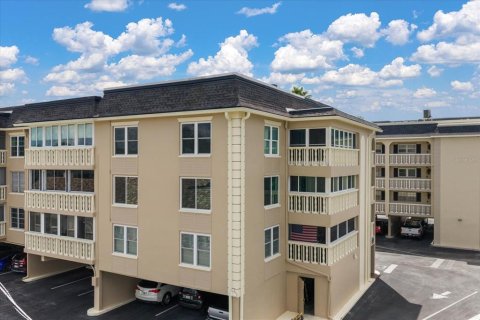 Copropriété à vendre à Belleair Bluffs, Floride: 2 chambres, 130.06 m2 № 2399458 - photo 24