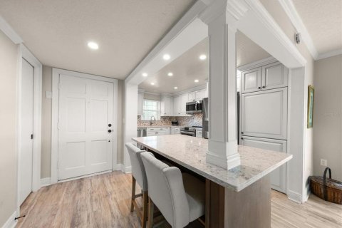Copropriété à vendre à Belleair Bluffs, Floride: 2 chambres, 130.06 m2 № 2399458 - photo 5