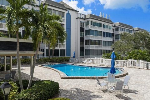 Copropriété à vendre à Belleair Bluffs, Floride: 2 chambres, 130.06 m2 № 2399458 - photo 27