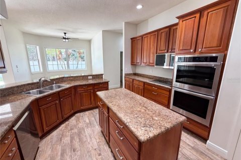 Villa ou maison à vendre à Merrit Island, Floride: 5 chambres, 306.48 m2 № 2230248 - photo 2