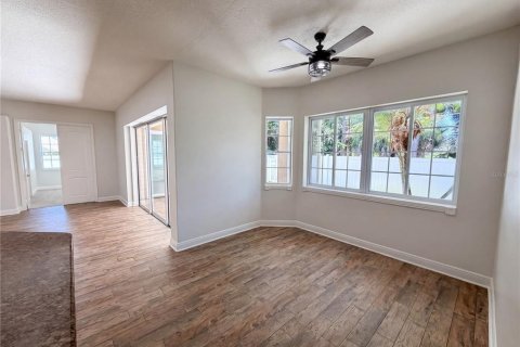 Villa ou maison à vendre à Merrit Island, Floride: 5 chambres, 306.48 m2 № 2230248 - photo 29