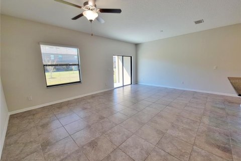 Touwnhouse à louer à Land O' Lakes, Floride: 3 chambres, 148.74 m2 № 1808502 - photo 8