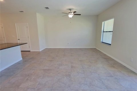 Touwnhouse à louer à Land O' Lakes, Floride: 3 chambres, 148.74 m2 № 1808502 - photo 11