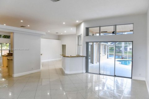Casa en alquiler en Parkland, Florida, 4 dormitorios, 217.76 m2 № 1951605 - foto 15