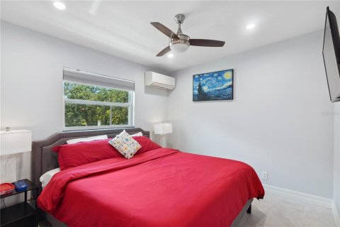 Propiedad comercial en venta en Sarasota, Florida, 6 dormitorios, 263.1 m2 № 1249653 - foto 13