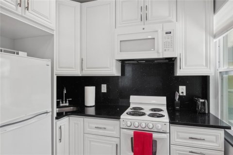 Propiedad comercial en venta en Sarasota, Florida, 6 dormitorios, 263.1 m2 № 1249653 - foto 5