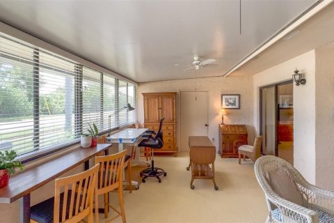 Townhouse in Titusville, Florida 3 bedrooms, 133.41 sq.m. № 1883387 - photo 9