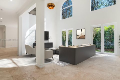 House in Dania Beach, Florida 4 bedrooms, 286.51 sq.m. № 1976257 - photo 3