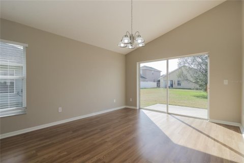 Villa ou maison à louer à Kissimmee, Floride: 4 chambres, 153.66 m2 № 2414018 - photo 7