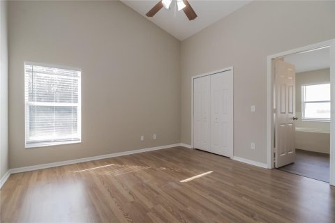 Villa ou maison à louer à Kissimmee, Floride: 4 chambres, 153.66 m2 № 2414018 - photo 13