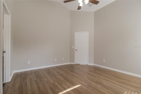 Villa ou maison à louer à Kissimmee, Floride: 4 chambres, 153.66 m2 № 2414018 - photo 14