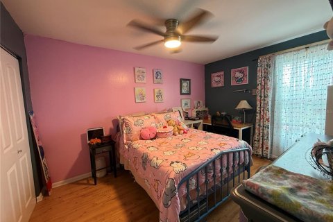 Villa ou maison à vendre à Tampa, Floride: 4 chambres, 139.26 m2 № 2234184 - photo 10