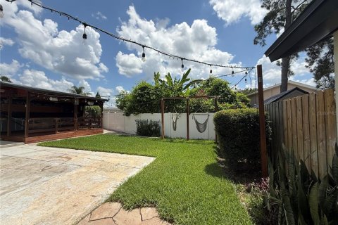 Villa ou maison à vendre à Tampa, Floride: 4 chambres, 139.26 m2 № 2234184 - photo 24