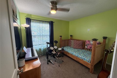 Villa ou maison à vendre à Tampa, Floride: 4 chambres, 139.26 m2 № 2234184 - photo 8