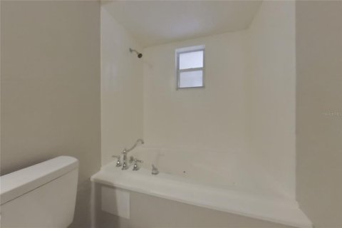Villa ou maison à louer à Port Charlotte, Floride: 3 chambres, 132.29 m2 № 2385949 - photo 14