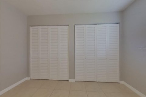 Villa ou maison à louer à Port Charlotte, Floride: 3 chambres, 132.29 m2 № 2385949 - photo 12