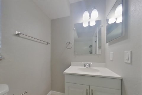 Villa ou maison à louer à Port Charlotte, Floride: 3 chambres, 132.29 m2 № 2385949 - photo 9