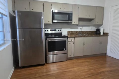 Copropriété à louer à Boynton Beach, Floride: 1 chambre, 47.57 m2 № 2052324 - photo 8