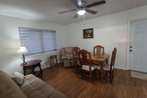 Copropriété à louer à Boynton Beach, Floride: 1 chambre, 47.57 m2 № 2052324 - photo 10