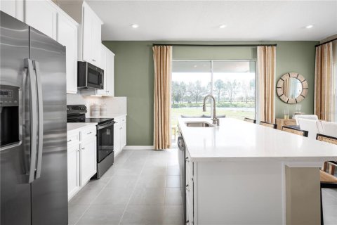 Touwnhouse à vendre à Lakewood Ranch, Floride: 3 chambres, 155.52 m2 № 2149713 - photo 5