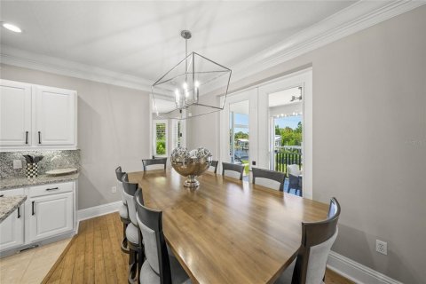 Villa ou maison à vendre à Sarasota, Floride: 3 chambres, 255.95 m2 № 2302336 - photo 17