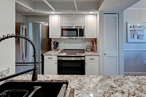 Condominio en venta en Venice, Florida, 1 dormitorio, 61.32 m2 № 2121808 - foto 21