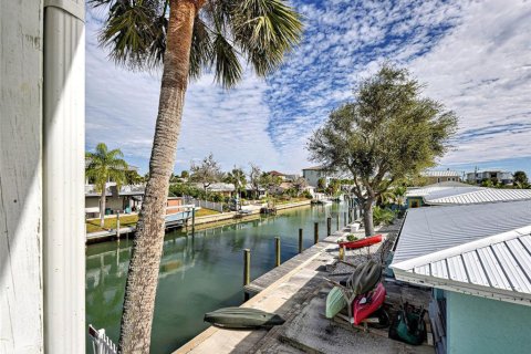 Condominio en venta en Venice, Florida, 1 dormitorio, 61.32 m2 № 2121808 - foto 10