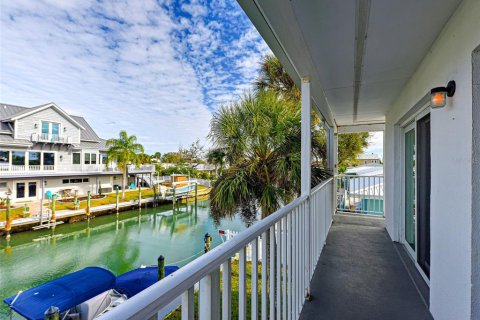Condominio en venta en Venice, Florida, 1 dormitorio, 61.32 m2 № 2121808 - foto 9
