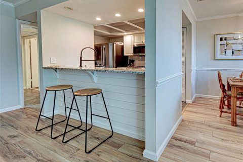 Condominio en venta en Venice, Florida, 1 dormitorio, 61.32 m2 № 2121808 - foto 19