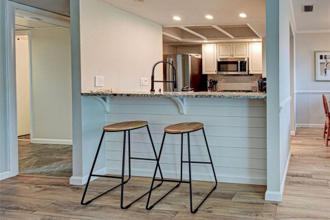 Condominio en venta en Venice, Florida, 1 dormitorio, 61.32 m2 № 2121808 - foto 20