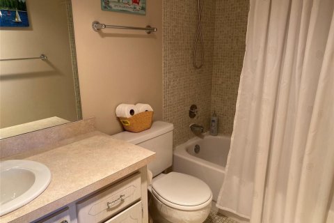 Condominio en venta en Deerfield Beach, Florida, 2 dormitorios, 87.14 m2 № 2084479 - foto 12